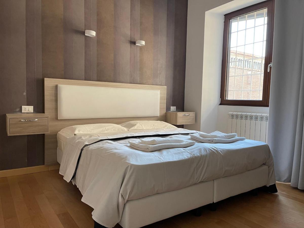 Luciano Laterani Guest House 로마 외부 사진